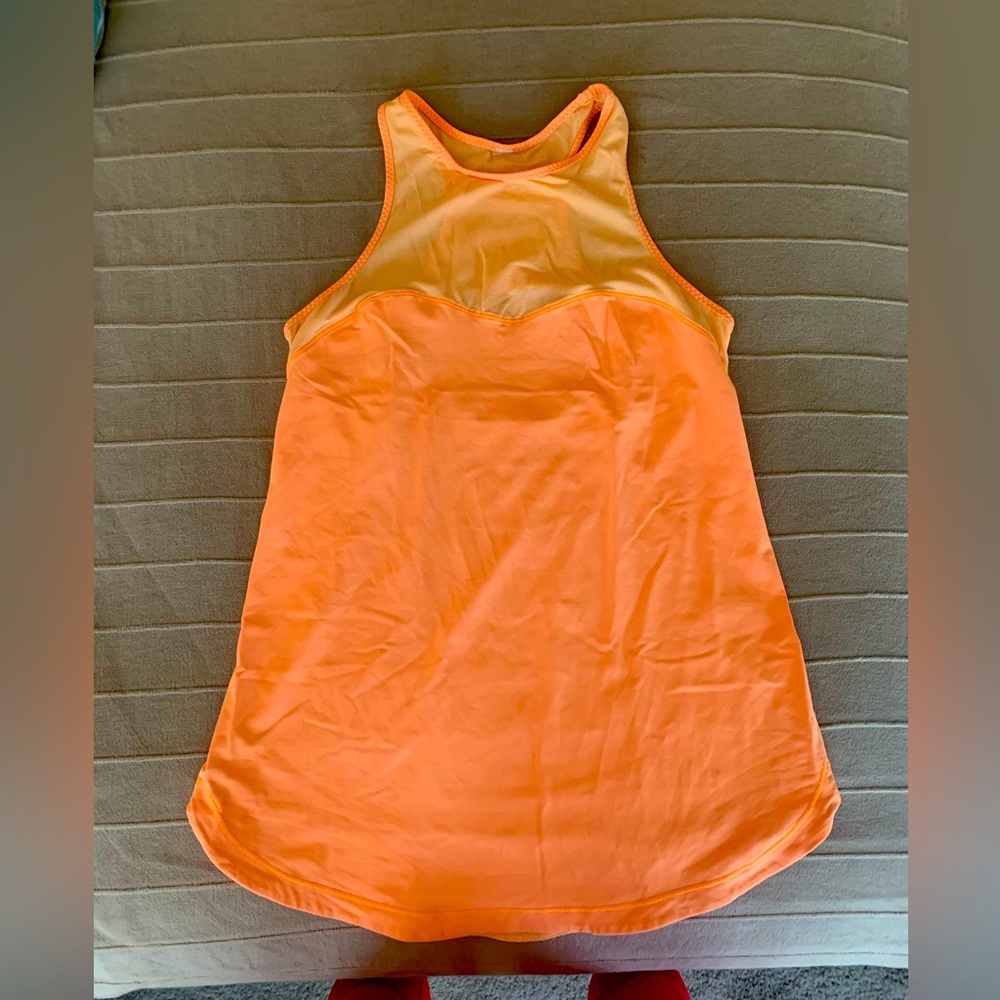 Lululemon tank top